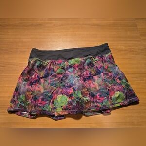 Lululemon Vivid Floral Tone Pace Rival Skirt With Shorts Size 14 NWOT